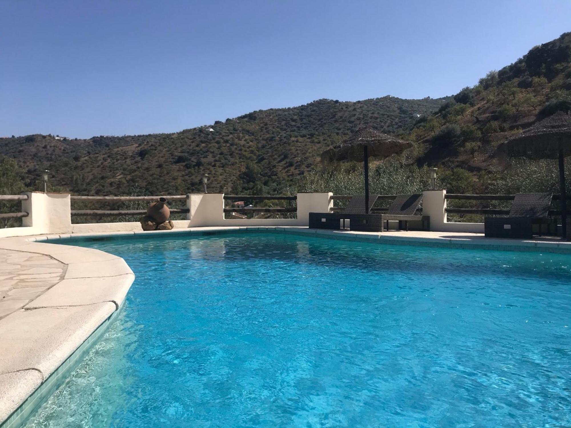 Cortijo Cuscurro Villa Ríogordo Exterior photo